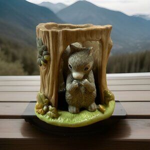 Franklin Mint Woodland Surprises Porcelain Squirrel 1984 Jacqueline B Smith